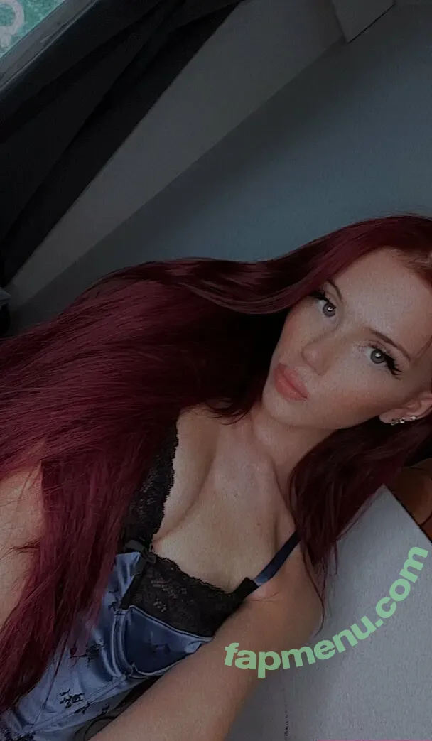 sarasusanniexo nude photo #0014 (sarasusanniexo)