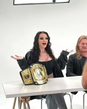 Saraya Bevis / realpaigewwe nude photo #0175