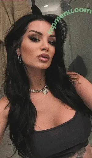 Saraya Bevis / realpaigewwe nude photo #0484