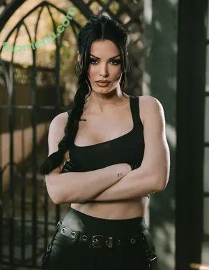 Saraya Bevis / realpaigewwe nude photo #0487