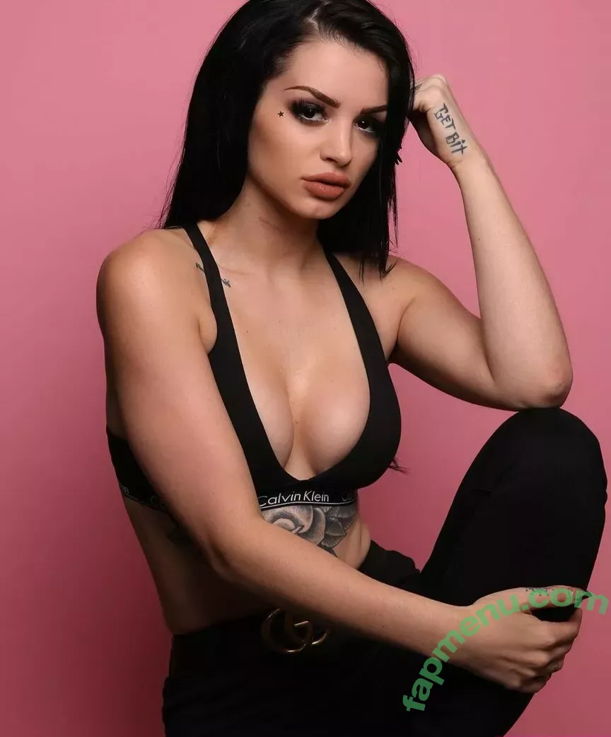 Saraya Bevis nude photo #0039 (realpaigewwe)