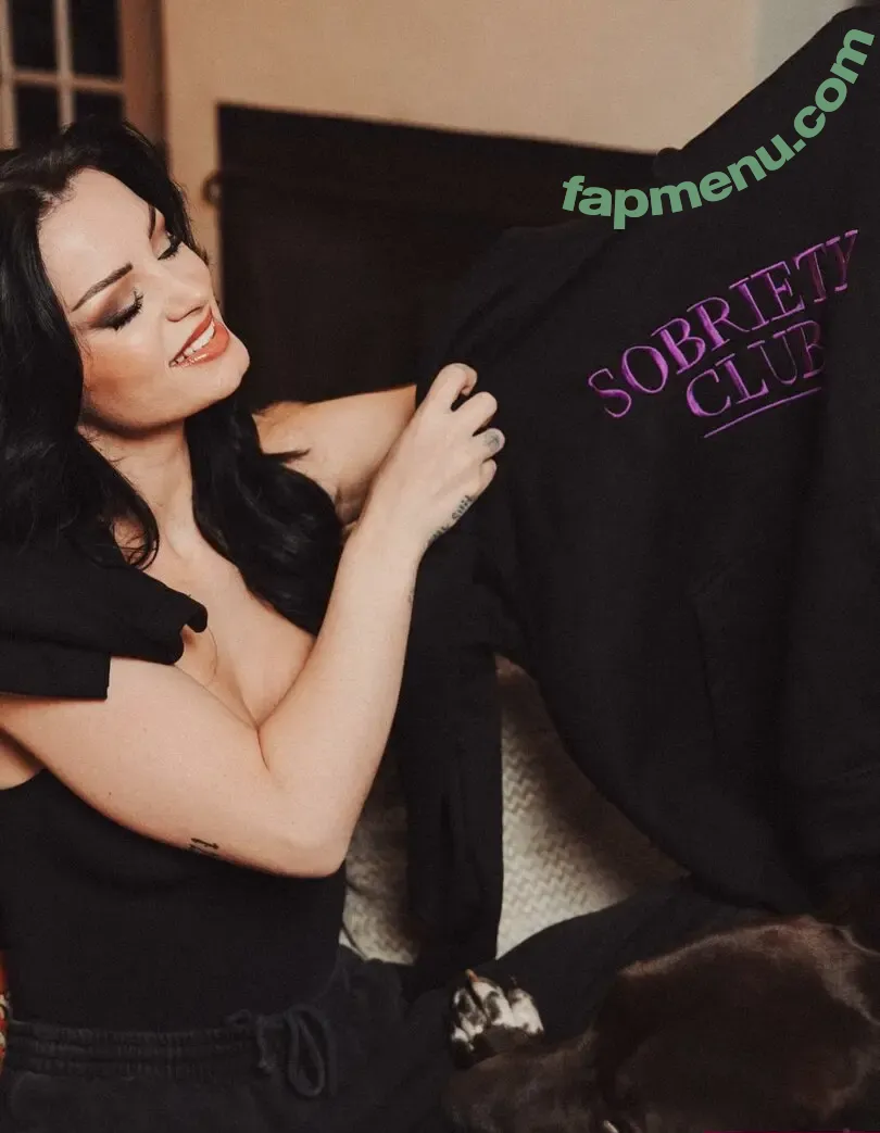 Saraya Bevis nude photo #0496 (realpaigewwe)