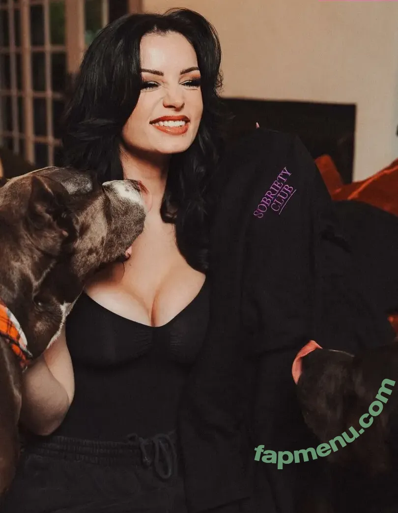 Saraya Bevis nude photo #0498 (realpaigewwe)