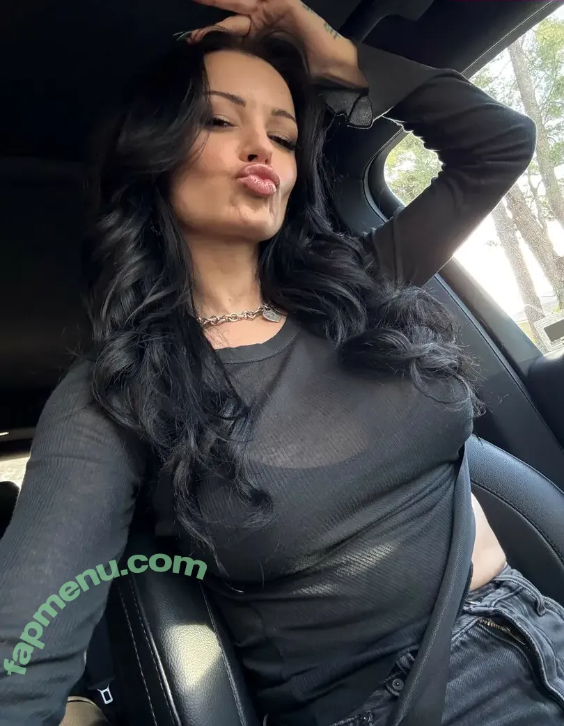 Saraya Bevis nude photo #0525 (realpaigewwe)