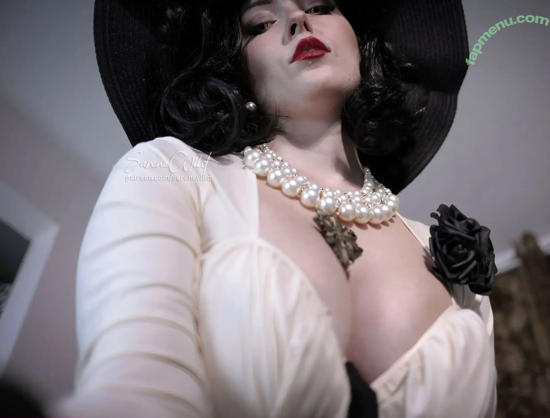 SareneWild nude photo #0344 (SareneWild)