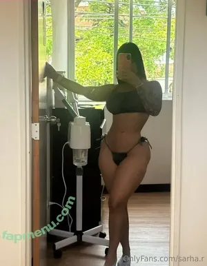 sarha.r / sarah_r nude photo #0106