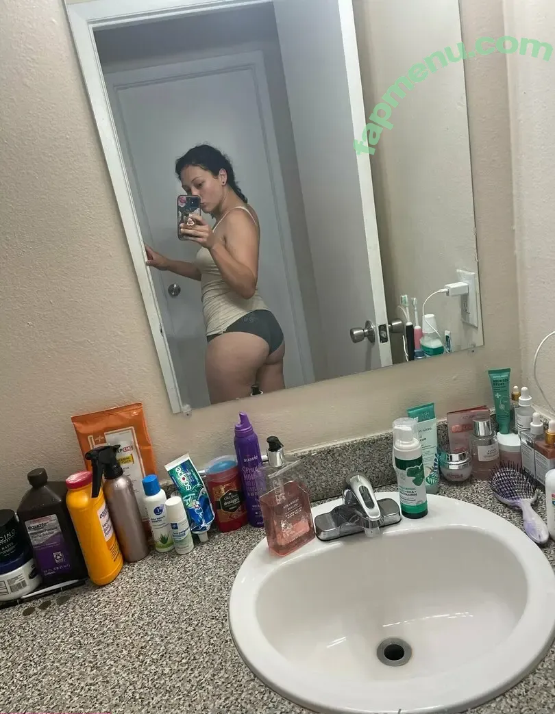 sariebarie4 nude photo #0002 (sariebarie4)