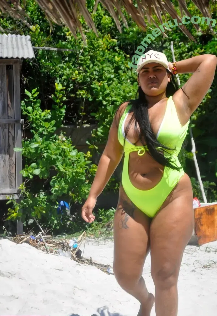 Sarielly Watermelon nude photo #0049 (Mayara Sarielly / Sarielly Melancia / SariellyW / sariellywatermelon / watermelon_collie)