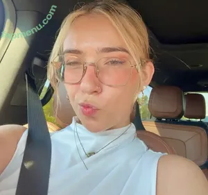 Sarina Hunt / alexandramhunt / sarinahunt / sarinahuntt nude photo #0093