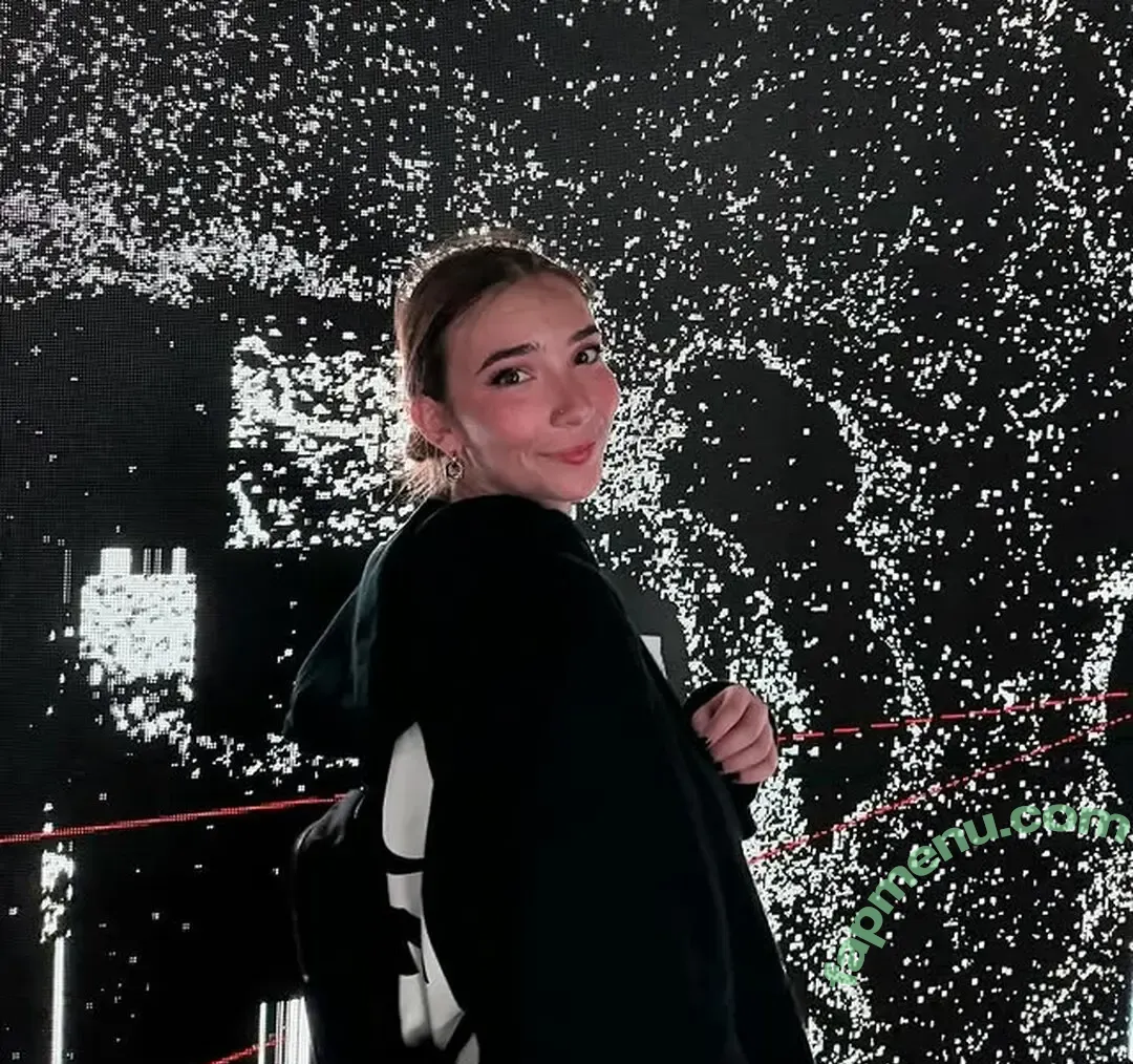 Sarina Hunt nude photo #0088 (alexandramhunt / sarinahunt / sarinahuntt)