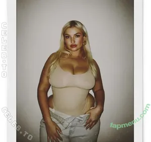 Sarina Nowak / sarinanowak nude photo #0457