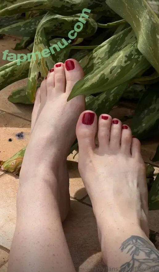 Sasa nude photo #0552 (Flobs / fleivinha / fravineas)