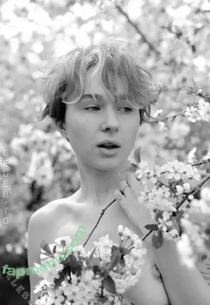 Sasha Atman / at.m.an / sashatman nude photo #0054