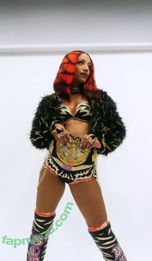 Sasha Banks nude photo #0085 (sashabankswwe / soxysasha)