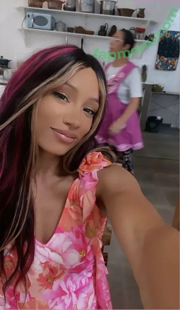 Sasha Banks nude photo #0100 (sashabankswwe / soxysasha)