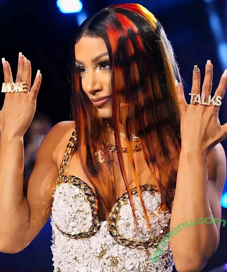 Sasha Banks nude photo #0196 (sashabankswwe / soxysasha)