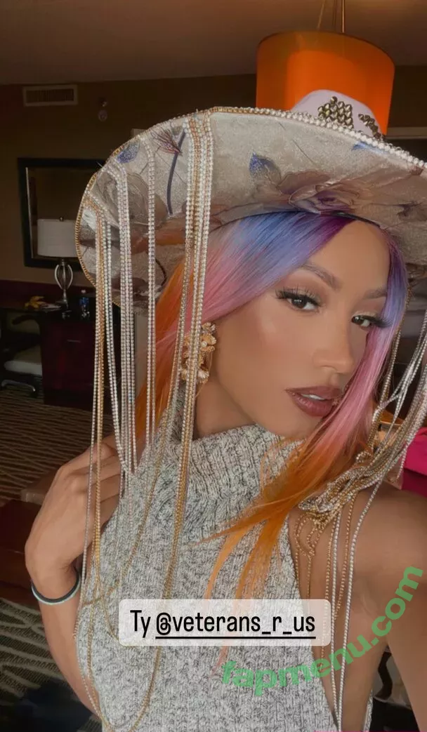 Sasha Banks nude photo #0317 (sashabankswwe / soxysasha)