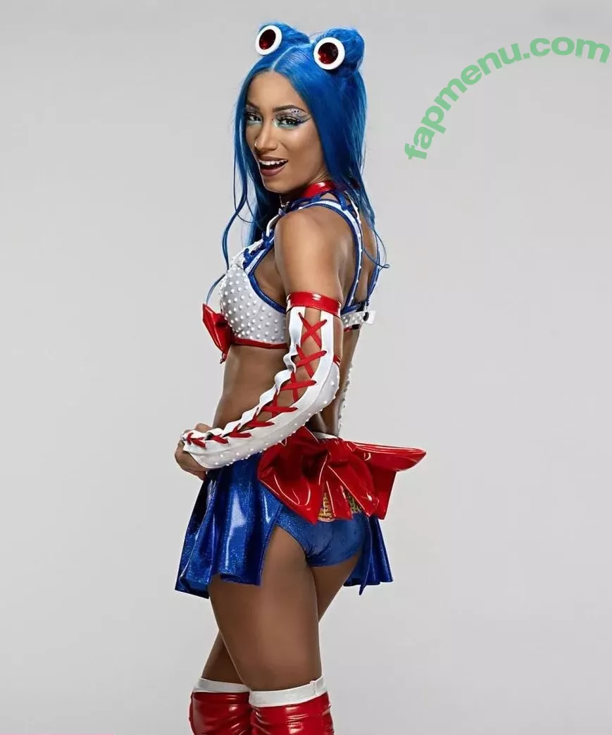 Sasha Banks nude photo #0462 (sashabankswwe / soxysasha)