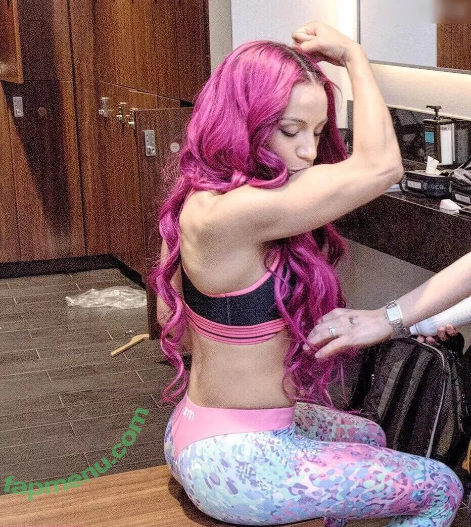 Sasha Banks nude photo #0477 (sashabankswwe / soxysasha)