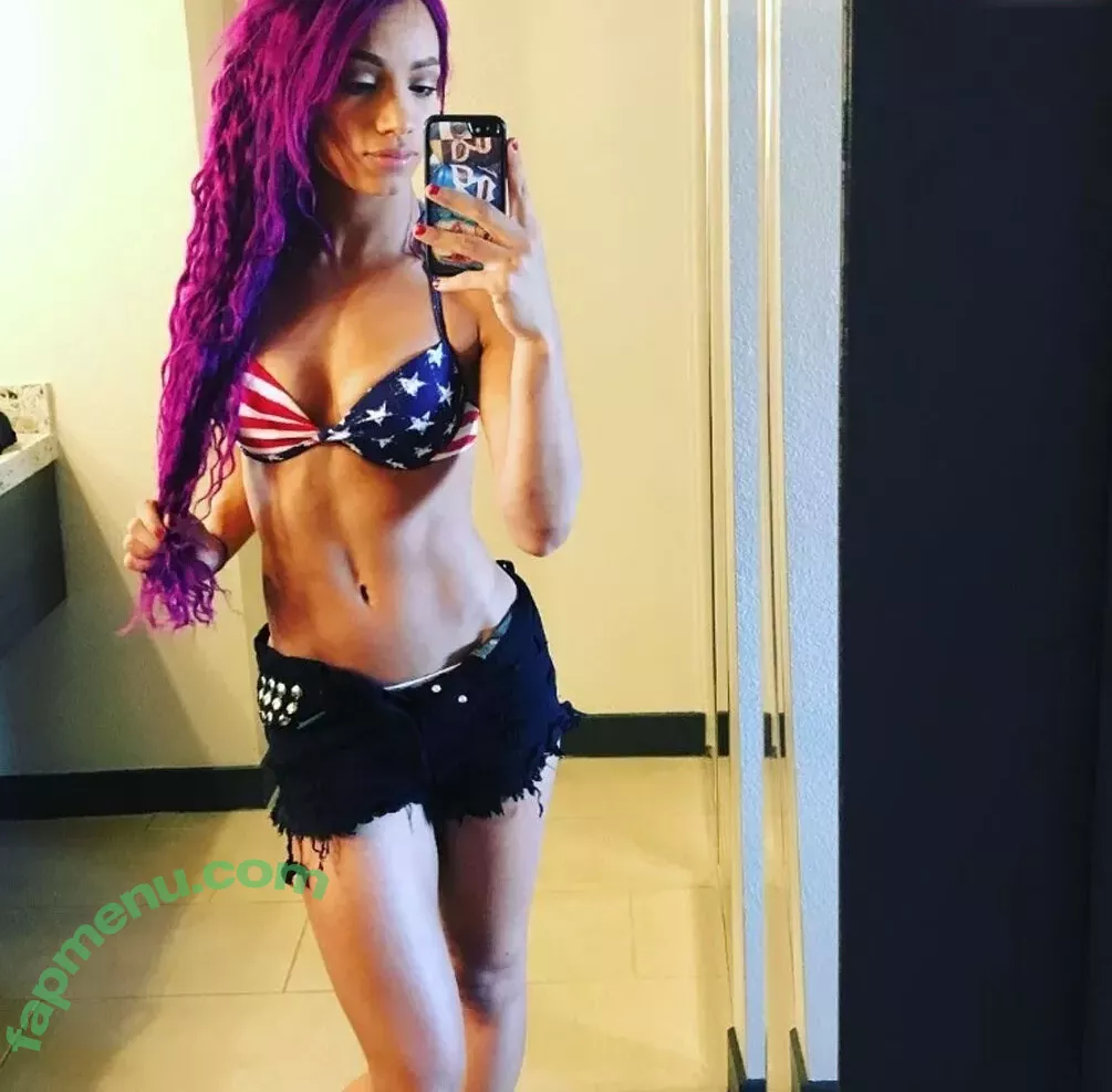 Sasha Banks nude photo #0486 (sashabankswwe / soxysasha)