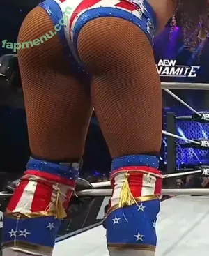 Sasha Banks / sashabankswwe / soxysasha nude photo #1877