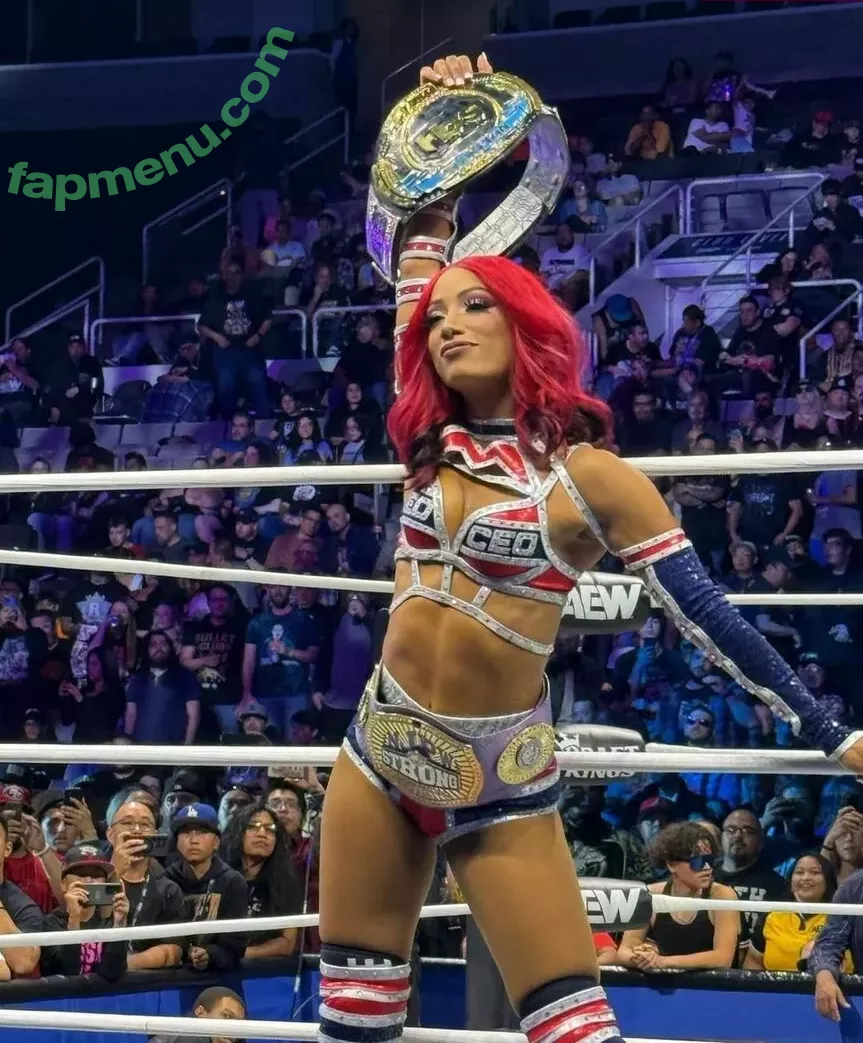 Sasha Banks nude photo #1002 (sashabankswwe / soxysasha)