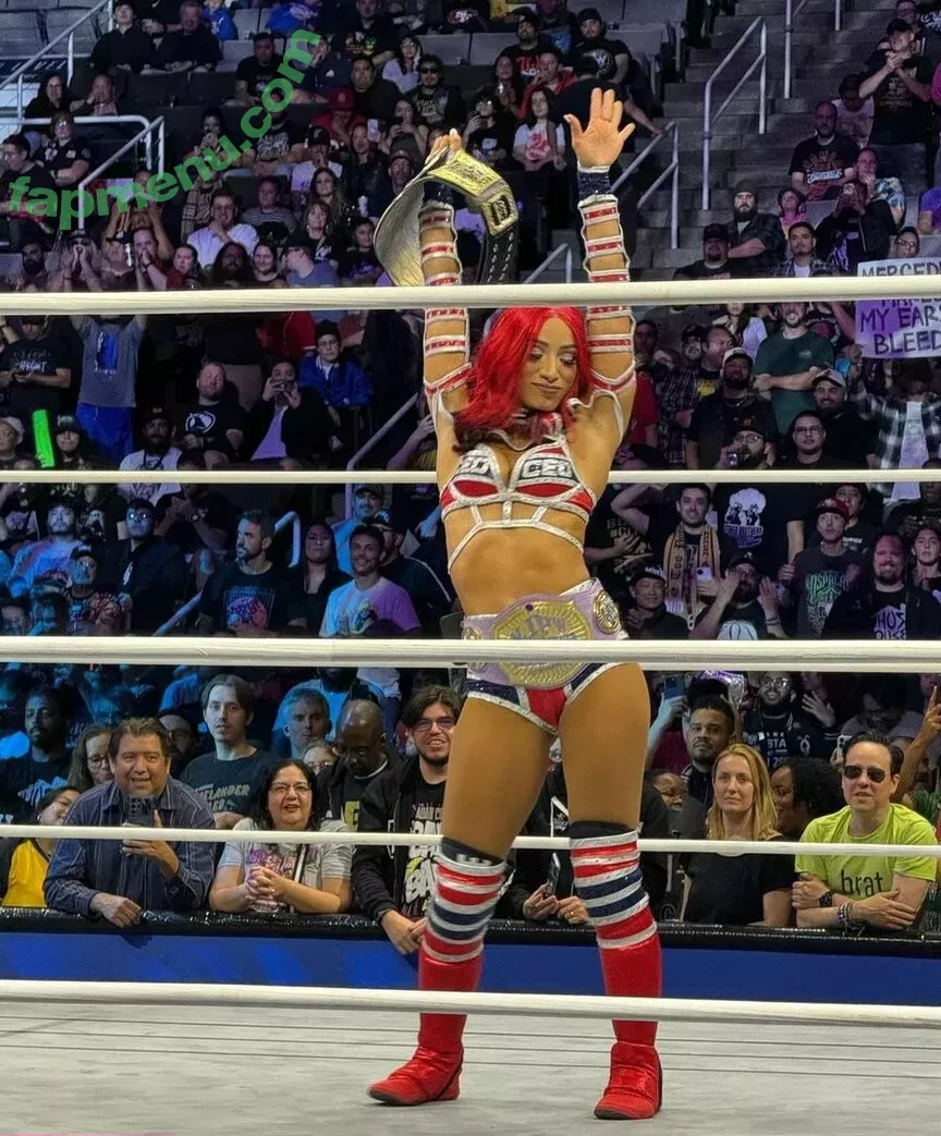 Sasha Banks nude photo #1006 (sashabankswwe / soxysasha)