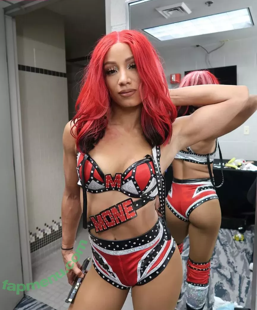 Sasha Banks nude photo #1025 (sashabankswwe / soxysasha)