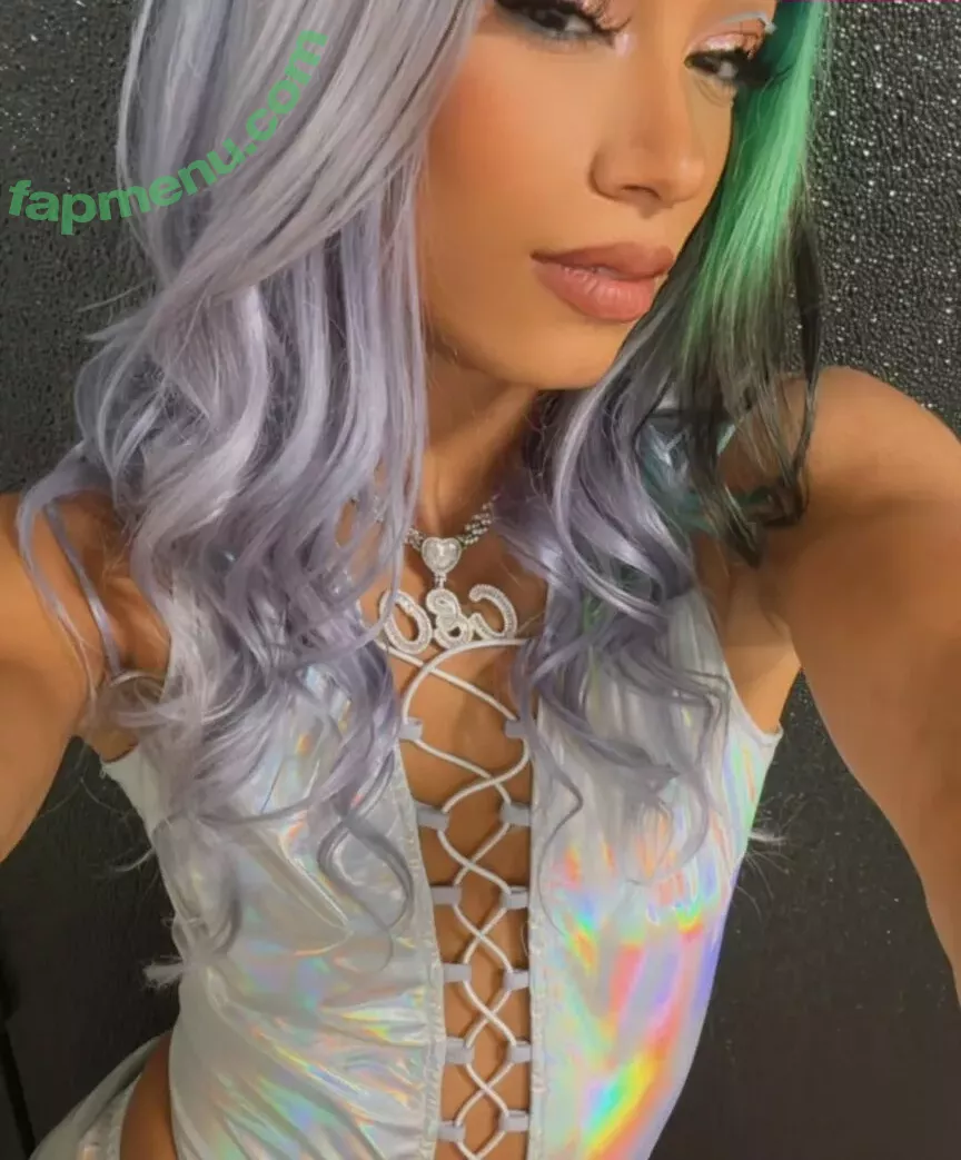 Sasha Banks nude photo #1096 (sashabankswwe / soxysasha)