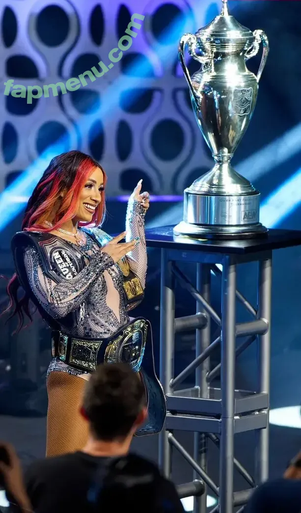 Sasha Banks nude photo #1630 (sashabankswwe / soxysasha)