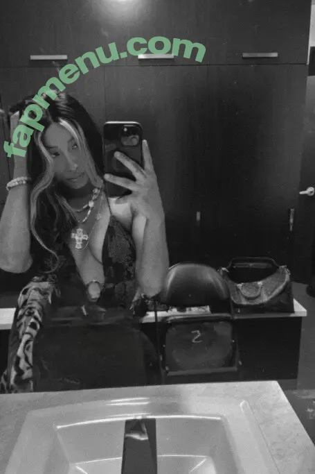 Sasha Banks nude photo #1990 (sashabankswwe / soxysasha)