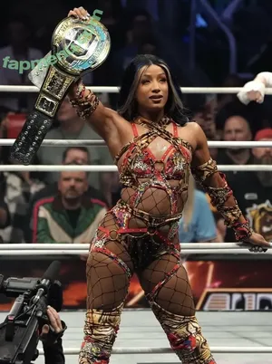 Sasha Banks / sashabankswwe / soxysasha nude photo #2041