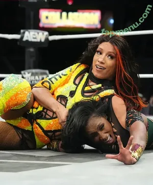 Sasha Banks / sashabankswwe / soxysasha nude photo #2411