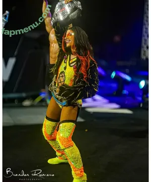 Sasha Banks / sashabankswwe / soxysasha nude photo #2462