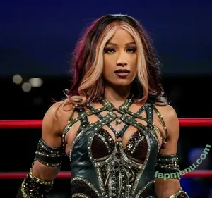 Sasha Banks / sashabankswwe / soxysasha nude photo #2575