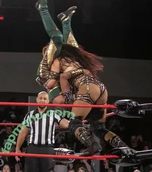 Sasha Banks / sashabankswwe / soxysasha nude photo #2611