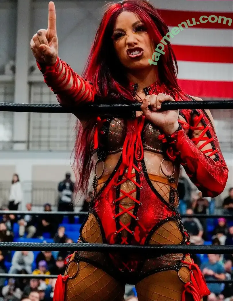 Sasha Banks nude photo #2378 (sashabankswwe / soxysasha)
