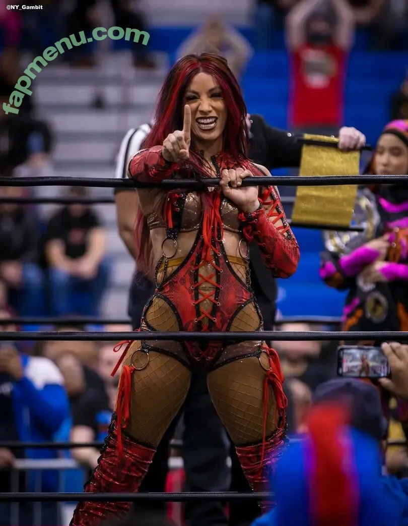 Sasha Banks nude photo #2393 (sashabankswwe / soxysasha)