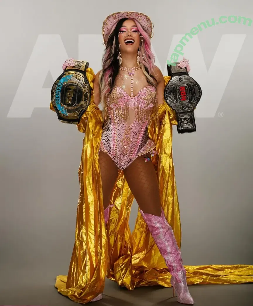 Sasha Banks nude photo #2428 (sashabankswwe / soxysasha)