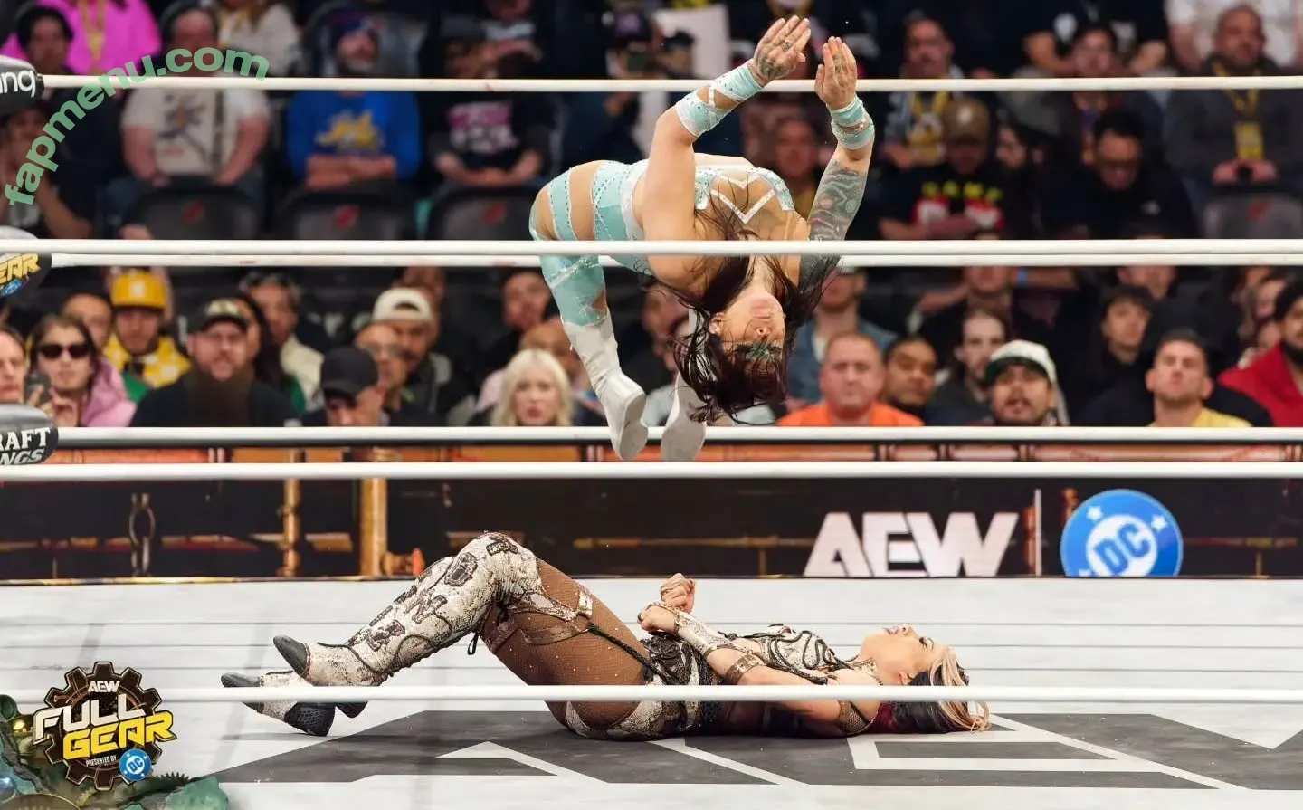 Sasha Banks nude photo #2489 (sashabankswwe / soxysasha)