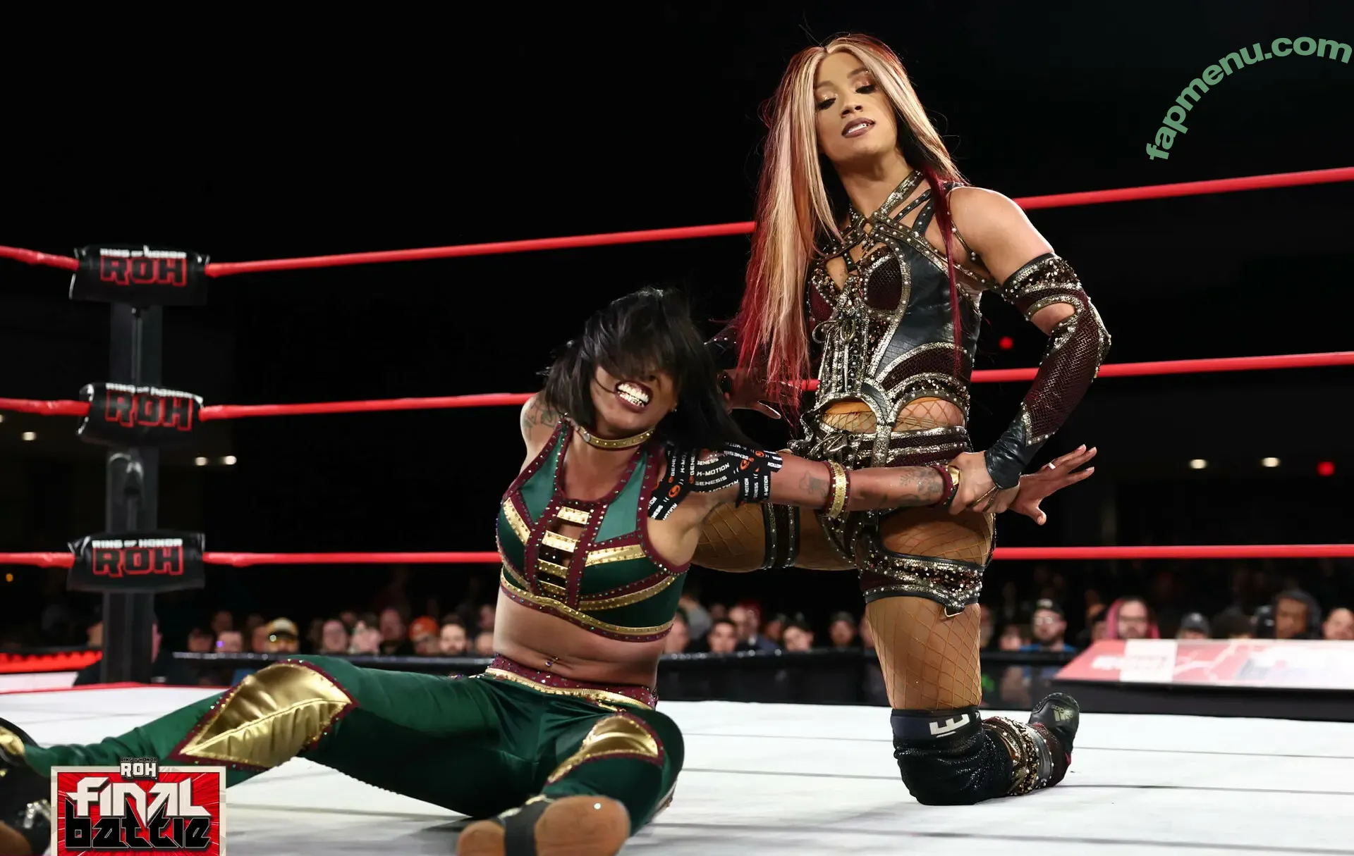 Sasha Banks nude photo #2591 (sashabankswwe / soxysasha)