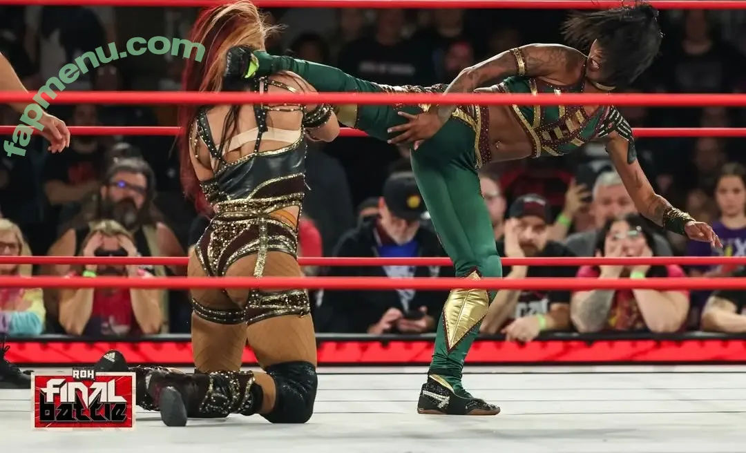 Sasha Banks nude photo #2594 (sashabankswwe / soxysasha)