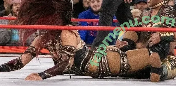 Sasha Banks nude photo #2612 (sashabankswwe / soxysasha)