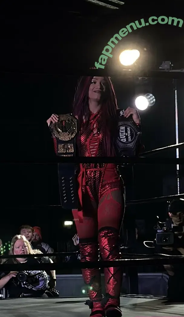 Sasha Banks nude photo #2670 (sashabankswwe / soxysasha)