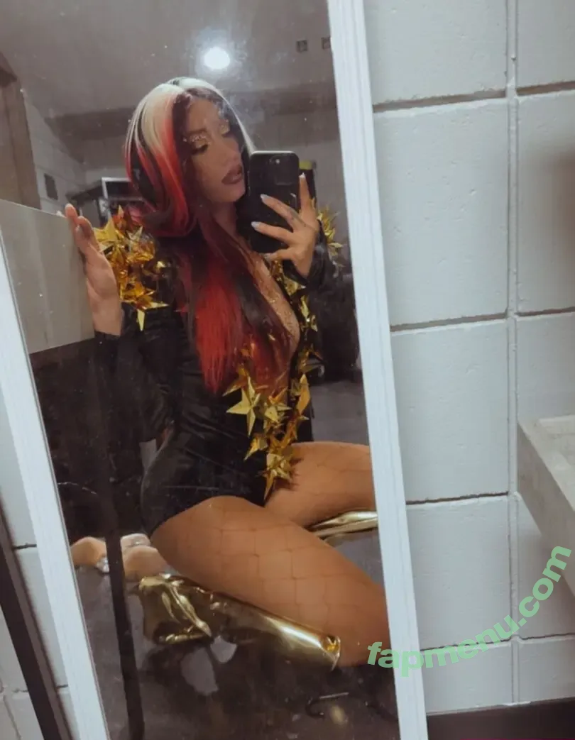 Sasha Banks nude photo #2778 (sashabankswwe / soxysasha)