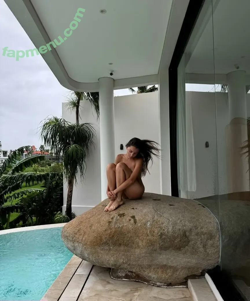 Sasha Chistova nude photo #0111 (sashachistova)