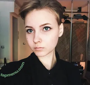 Sasha Gaier / acidjazzsinger / sasha.gaier / yukajevons nude photo #0322