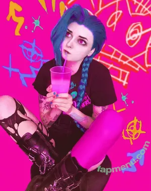 Sasha Gaier / acidjazzsinger / sasha.gaier / yukajevons nude photo #0444