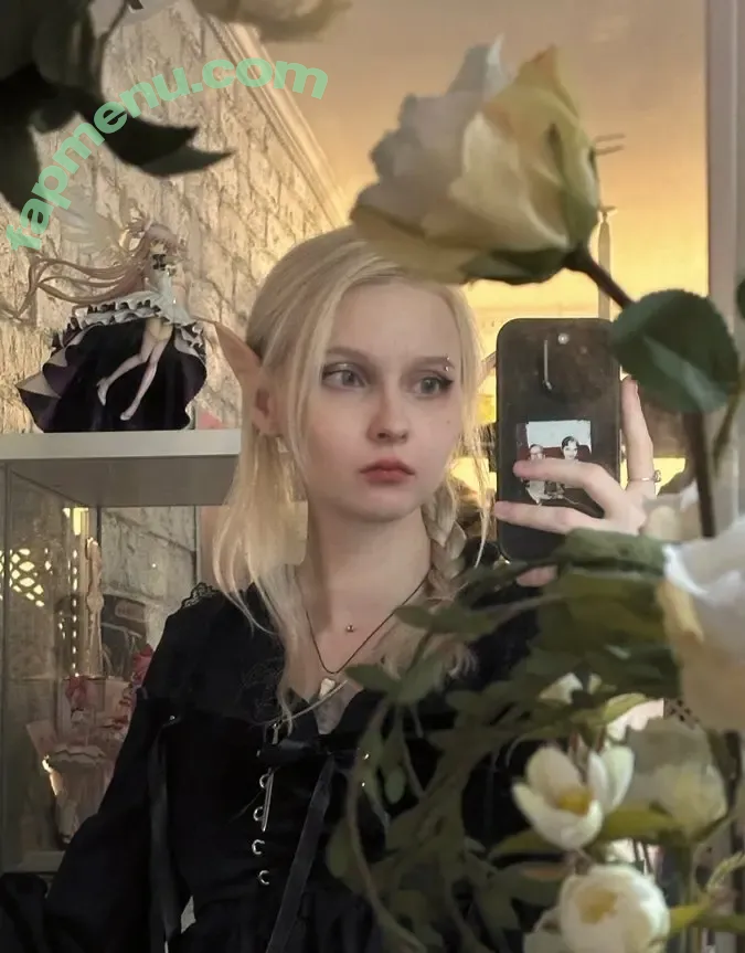 Sasha Gaier nude photo #0128 (acidjazzsinger / sasha.gaier / yukajevons)