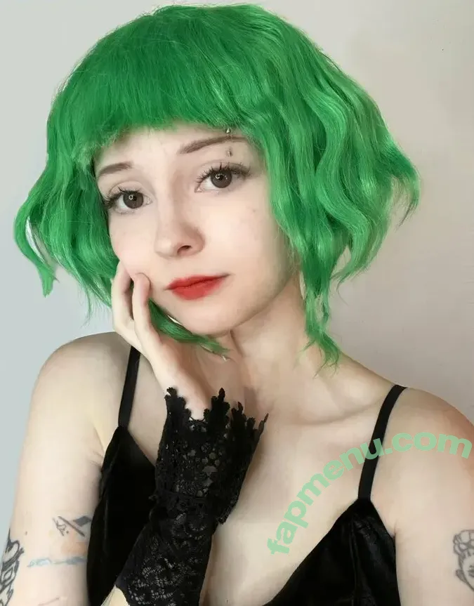 Sasha Gaier nude photo #0164 (acidjazzsinger / sasha.gaier / yukajevons)